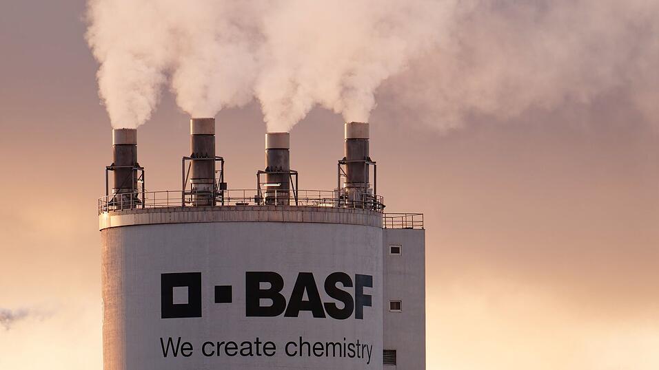 BASF spart Milliarden gegen die Krise in der Chemiebranche (Archivbild) BASF spart Milliarden gegen die Krise in der Chemiebranche (Archivbild)
