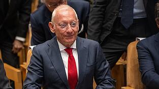 Der Milliardär Isak Andic starb unter mysteriösen Umständen in den Bergen Kataloniens. (Archivbild) Der Milliardär Isak Andic starb unter mysteriösen Umständen in den Bergen Kataloniens. (Archivbild)