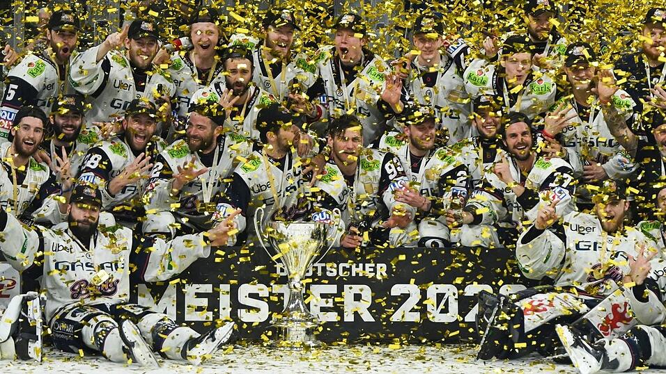 Konfetti für den Meister: Die Eisbären Berlin haben es wieder geschafft. Konfetti für den Meister: Die Eisbären Berlin haben es wieder geschafft.