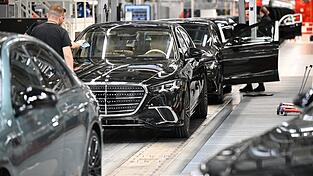 Mercedes-Benz hat im dritten Quartal weniger Autos verkauft. (Archivbild) Mercedes-Benz hat im dritten Quartal weniger Autos verkauft. (Archivbild)