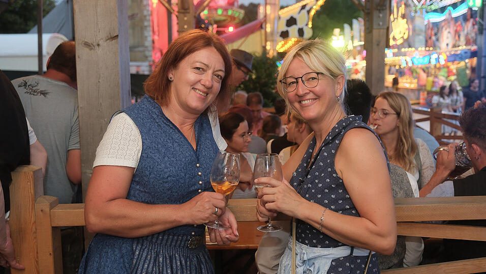 Die Partybilder vom Dienstag, 15. August 2023, aus dem Festzelt Weckmann.