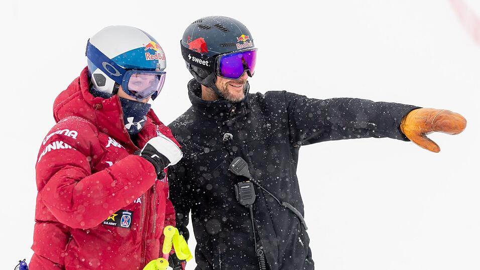 Spannendes Duo: Aksel Lund Svindal (r.) geh&ouml;rt zu Vonns Trainerteam. (Archivbild)
