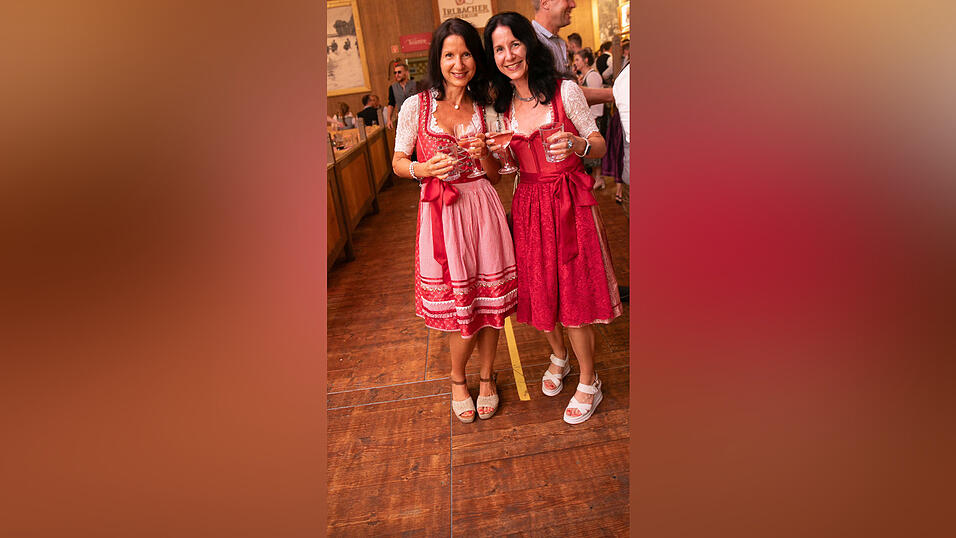 Die Partybilder vom Samstag, 16. August, aus dem Festzelt Krönner. Die Partybilder vom Samstag, 16. August, aus dem Festzelt Krönner.