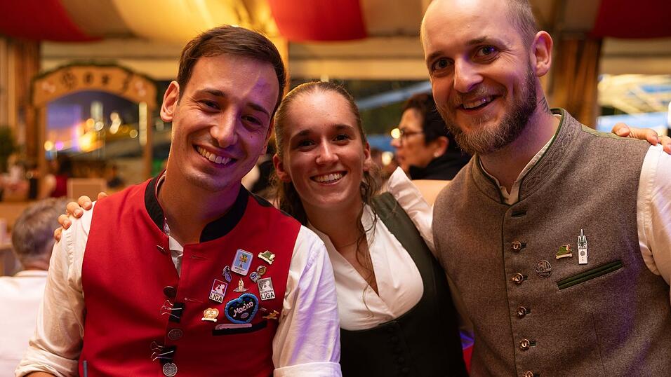 Die Partybilder vom Samstag, 8. August, aus dem Festzelt Greindl. Die Partybilder vom Samstag, 8. August, aus dem Festzelt Greindl.