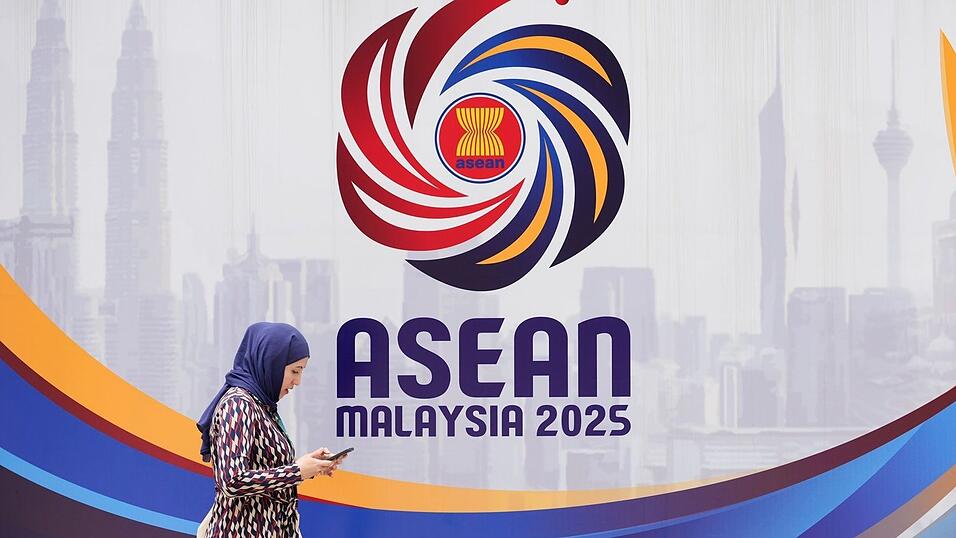 US-Präsident Trump hat erst ein Mal zuvor an einem Asean-Gipfel teilgenommen. US-Präsident Trump hat erst ein Mal zuvor an einem Asean-Gipfel teilgenommen.