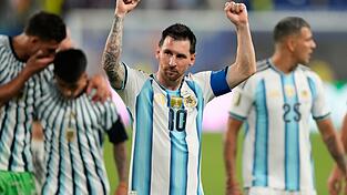 Messi jubelte - aber erst nach einem harten St&uuml;ck Arbeit und einer Verl&auml;ngerung gegen Kap Verde.