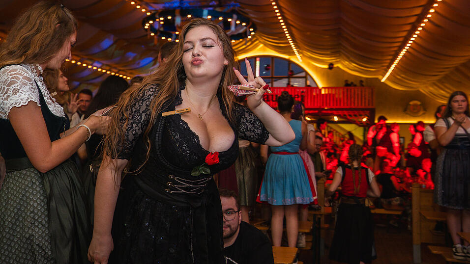 Die Partybilder vom Donnerstag, 15. August, aus dem Festzelt Nothaft. Die Partybilder vom Donnerstag, 15. August, aus dem Festzelt Nothaft.