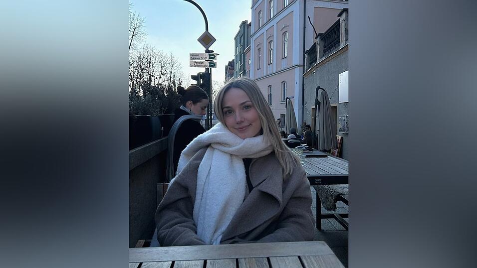 Julias Spotify Wrapped ist dieses Jahr überraschend melancholisch ausgefallen. Julias Spotify Wrapped ist dieses Jahr überraschend melancholisch ausgefallen.