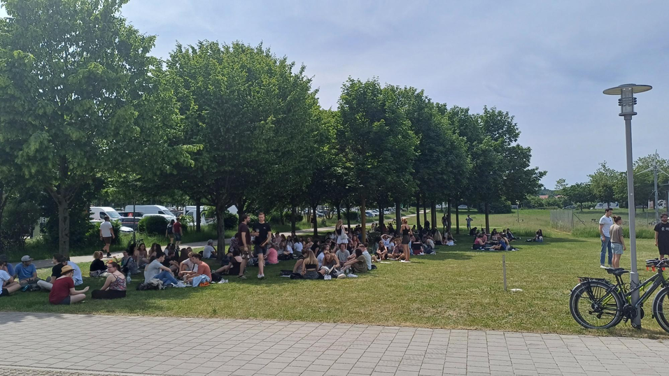 Das Campusfest verwandelte das Gel&auml;nde der OTH und der Uni Regensburg in eine Party-Area.