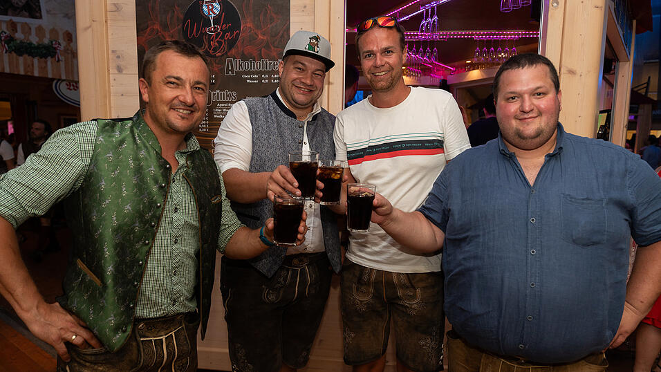 Die Partybilder vom Samstg, 19. August 2023, aus dem Festzelt Reisinger. Die Partybilder vom Samstg, 19. August 2023, aus dem Festzelt Reisinger.