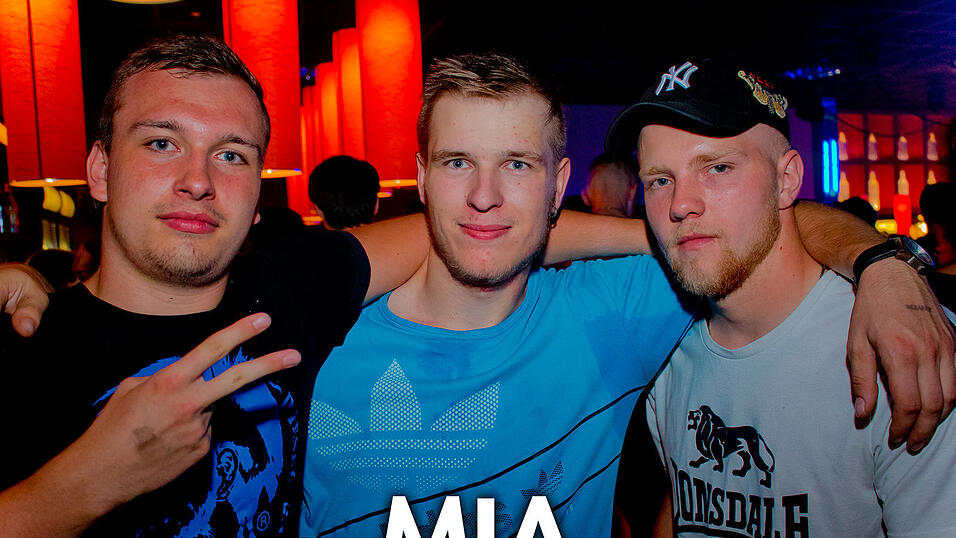Beste Stimmung auf der Oberstufenparty im Mia Nightclub in Cham. Beste Stimmung auf der Oberstufenparty im Mia Nightclub in Cham.