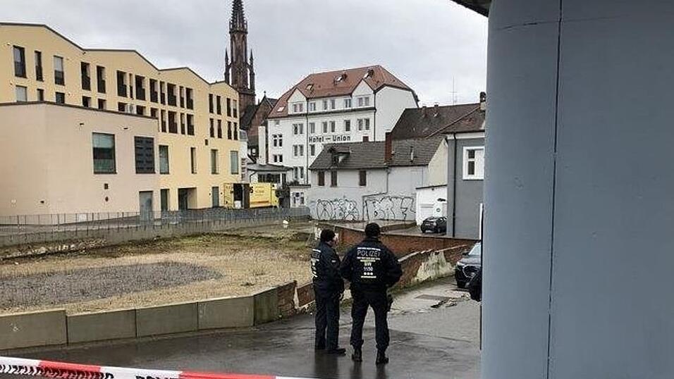 Die Psychotherapeutin war nach ersten Ermittlungen am frühen Dienstagabend auf dem Heimweg. Die Psychotherapeutin war nach ersten Ermittlungen am frühen Dienstagabend auf dem Heimweg.