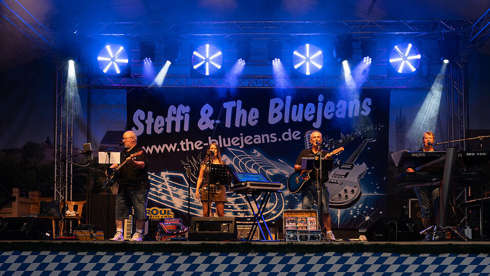 Die Partybilder vom Sonntag, 20. August 2023, aus dem Festzelt Reisinger. Die Partybilder vom Sonntag, 20. August 2023, aus dem Festzelt Reisinger.