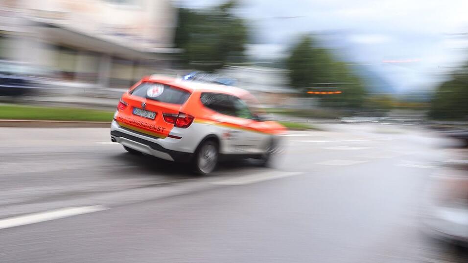Für den Mann kam jede Hilfe zu spät. (Symbolbild) Für den Mann kam jede Hilfe zu spät. (Symbolbild)