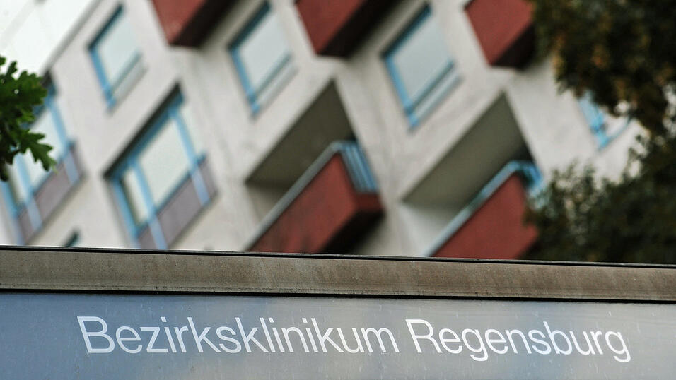Der 23-Jährige hat eine Schnittwunde erlitten und das Bewusstsein verloren. (Symbolbild) Der 23-Jährige hat eine Schnittwunde erlitten und das Bewusstsein verloren. (Symbolbild)