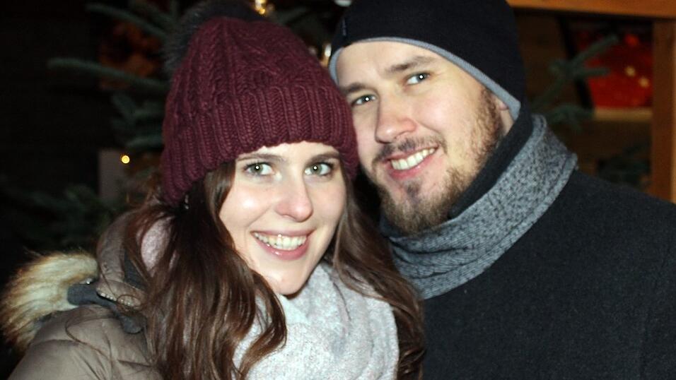 Der traditionelle Christkindlmarkt in Landshut z&auml;hlt zweifelsfrei zu den sch&ouml;nsten Bayerns. Daher pilgerten auch am Samstag, 15. Dezember, wieder etliche Besucher aus Nah und Fern zur Freyung.