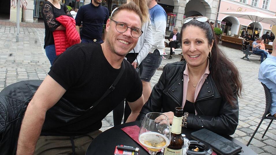 Die Landshuter genießen die neuen Freiheiten und das gute Wetter. Die Landshuter genießen die neuen Freiheiten und das gute Wetter.