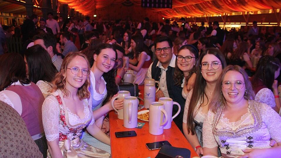 Die sch&ouml;nsten Bilder vom 21. Starkbierfest in Landshut.