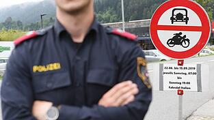Seit sechs Jahren verhängt Tirol Schleichweg-Verbote. (Archivfoto) Seit sechs Jahren verhängt Tirol Schleichweg-Verbote. (Archivfoto)