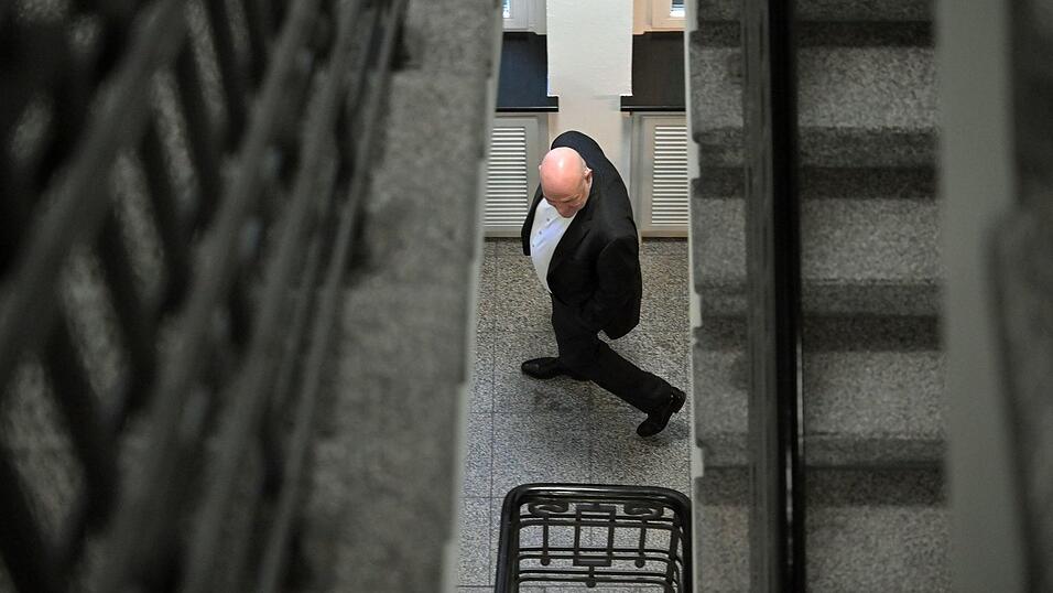 Brandenburgs BSW-Finanzminister Robert Crumbach ist aus der Partei und der Landtagsfraktion ausgetreten (Archivbild). Brandenburgs BSW-Finanzminister Robert Crumbach ist aus der Partei und der Landtagsfraktion ausgetreten (Archivbild).