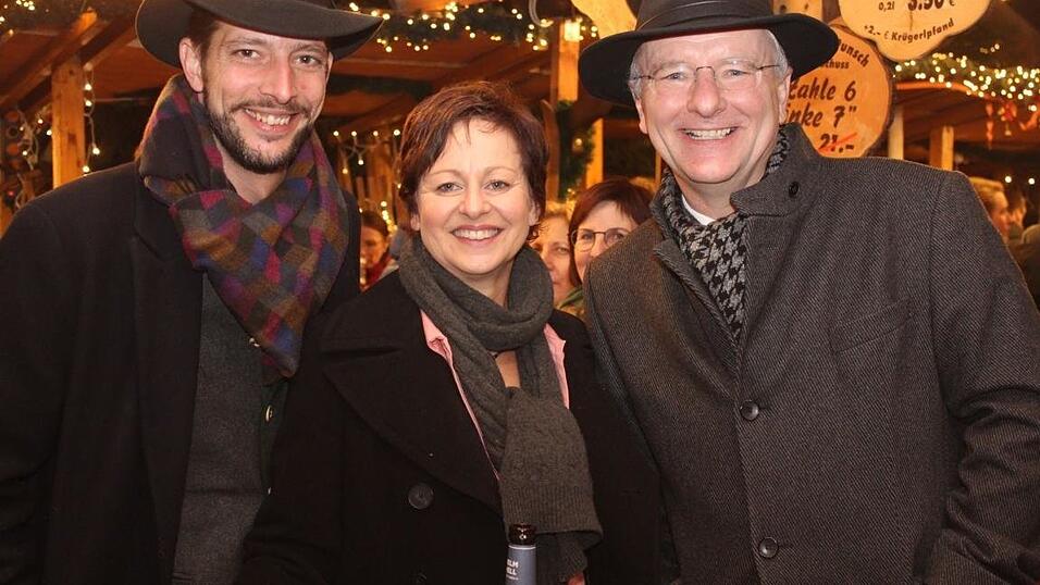 Es weihnachtet in Landshut. Am Donnerstag ist der Christkindlmarkt feierlich er&ouml;ffnet worden.