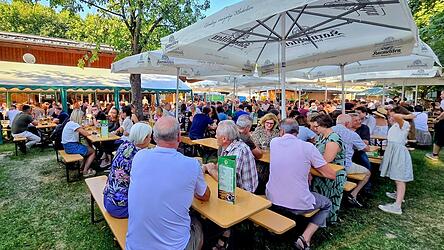 Einen sehr guten Zuspruch erlebte das Fischerfest des Bezirksfischereivereins. Einen sehr guten Zuspruch erlebte das Fischerfest des Bezirksfischereivereins.
