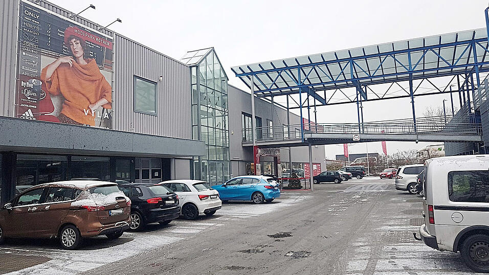Nein im Westen, Ja im Norden: Das positive Votum des Bausenats f&uuml;r eine Ansiedlung von Decathlon im Fachmarktzentrum an der Maybachstra&szlig;e wurde vor allem damit begr&uuml;ndet, dass es sich um einen Mieterwechsel von R&ouml;ther zu Decathlon handelt und nicht um zus&auml;tzliche Einzelhandelsfl&auml;chen.