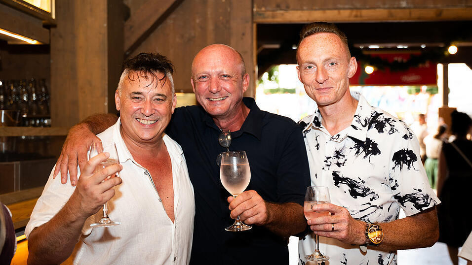 Die Partybilder vom Sonntag, 16. August, aus dem Festzelt Krönner. Die Partybilder vom Sonntag, 16. August, aus dem Festzelt Krönner.