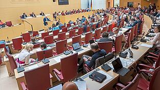 Wer wird für Niederbayern und die Oberpfalz in den bayerischen Landtag einziehen?