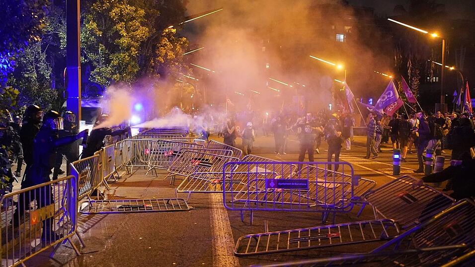 Auch in der Nähe des israelischen Konsulats in Barcelona kam es zu Unruhen.