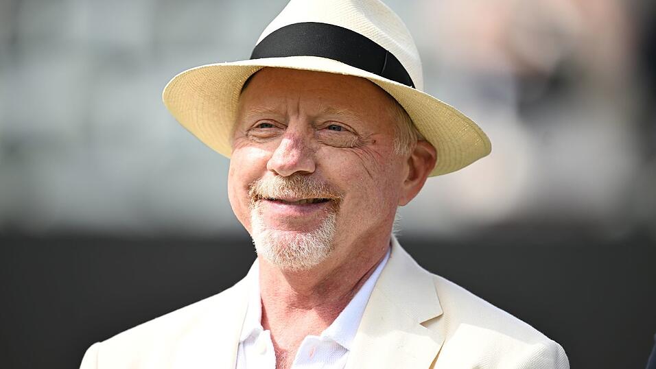 Boris Becker schwärmt über Alexander Zverev - und hat nur einen Kritikpunkt. Boris Becker schwärmt über Alexander Zverev - und hat nur einen Kritikpunkt.