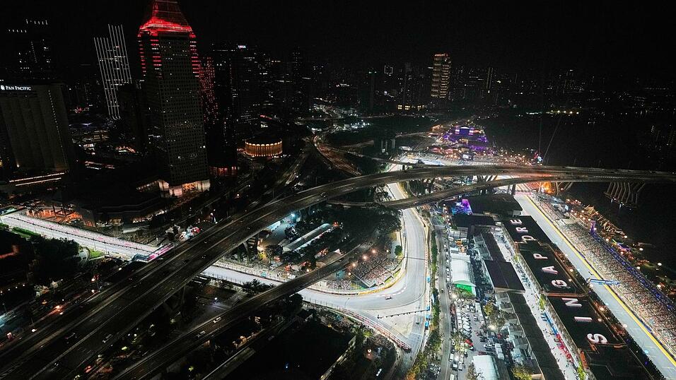 Das Lichtermeer von Singapur. Das Lichtermeer von Singapur.