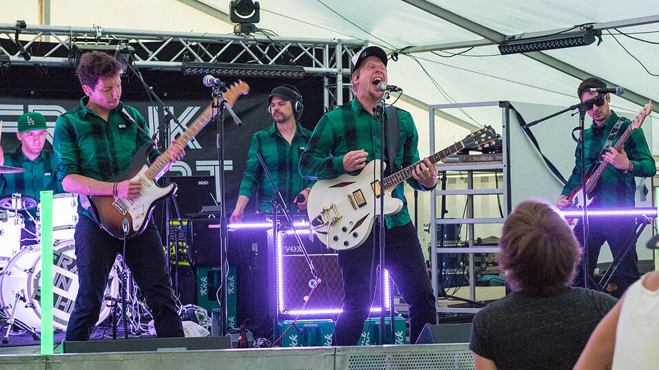 Bilder vom Freitagabend vom POA. Foto: Ulli Scharrer Bilder vom Freitagabend vom POA. Foto: Ulli Scharrer