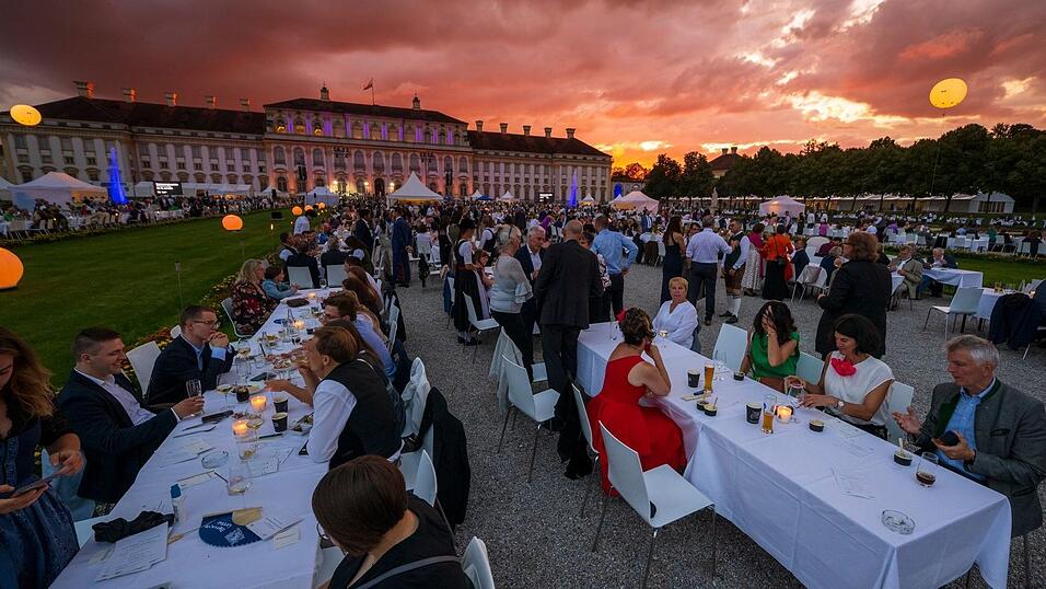 Unter den Gästen waren auch viele Kommunalpolitiker und Ehrenamtliche.