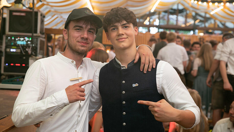Die Partybilder vom Freitag, 15. August, aus dem Festzelt Nothaft. Die Partybilder vom Freitag, 15. August, aus dem Festzelt Nothaft.
