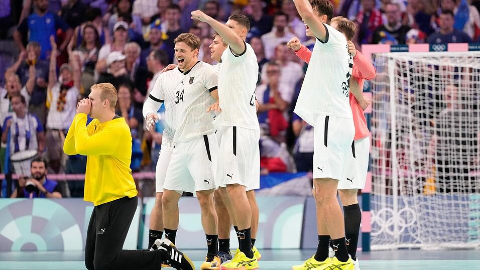 Bei den Olympischen Spielen 2024 feierten Deutschlands Handballer nach dem &laquo;Wunder von Lille&raquo;. (Archivbild)