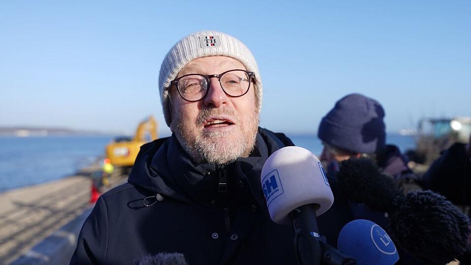 Sven Partheil-B&ouml;hnke,B&uuml;rgermeister von Timmendorfer Strand, zeigte sich erleichtert.