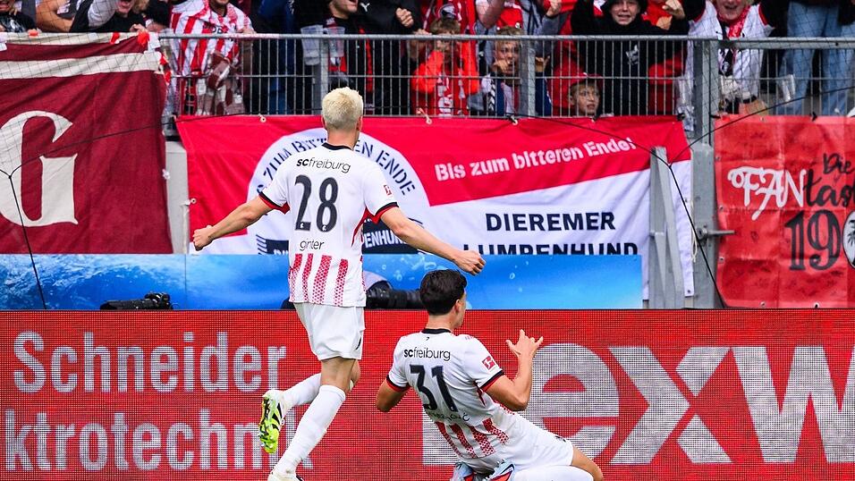 Igor Matanović lässt die Fans mit einem späten Doppelpack jubeln.