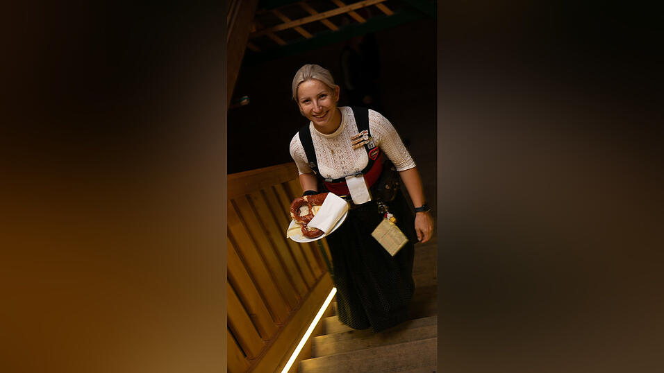 Die Partybilder vom Montag, 18. August, aus dem Festzelt Nothaft. Die Partybilder vom Montag, 18. August, aus dem Festzelt Nothaft.