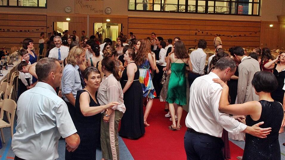Beste Stimmung auf der Abifeier des Gymnasiums Seligenthal.