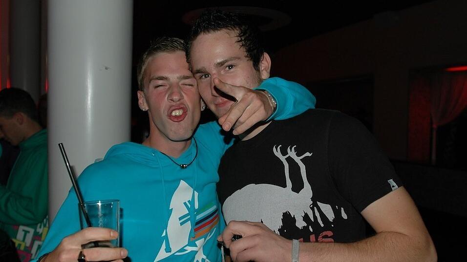 Rund 4000 Boarderfreunde feierten bei der Weltpremiere des neuesten Films von Isenseven, 'Let's go get lost' in M&uuml;nchen.