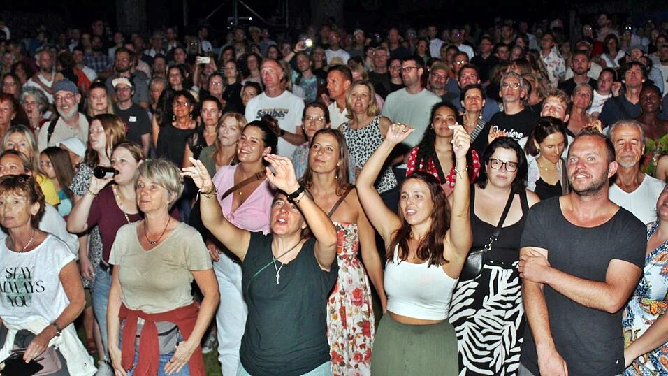 Die Landshuterinnen und Landshuter feierten beim LaSoNa-Openair.