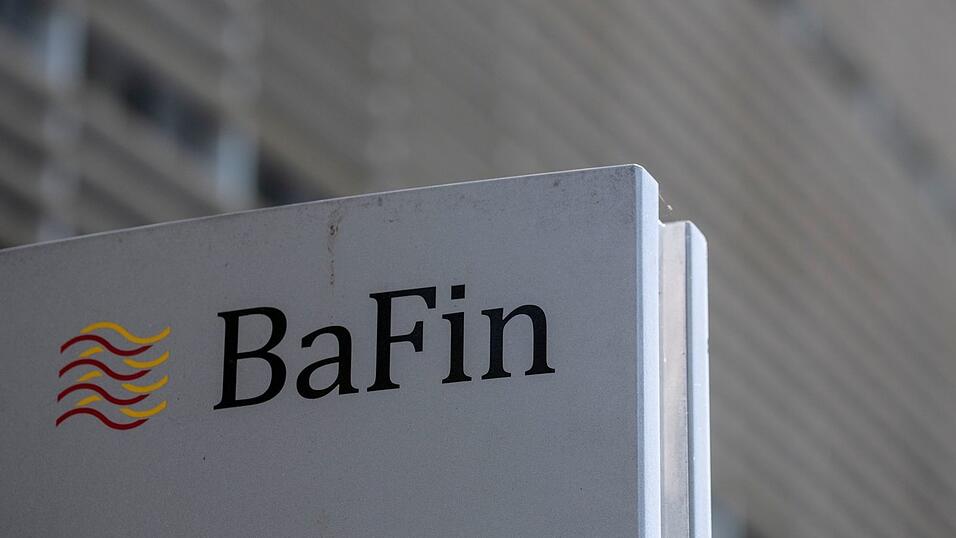 Die Finanzaufsicht Bafin betont: «Wir haben die Institute, die im Stresstest Auffälligkeiten zeigen, besonders im Blick.» (Archivbild) Die Finanzaufsicht Bafin betont: «Wir haben die Institute, die im Stresstest Auffälligkeiten zeigen, besonders im Blick.» (Archivbild)