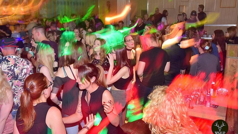 'Hoch die Hände, Wochenende' - so 'Wuid' wurde gefeiert in Straubing. 'Hoch die Hände, Wochenende' - so 'Wuid' wurde gefeiert in Straubing.