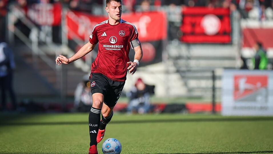 Robin Knoche kehrt beim 1. FC Nürnberg in die Startelf zurück. (Archivbild) Robin Knoche kehrt beim 1. FC Nürnberg in die Startelf zurück. (Archivbild)