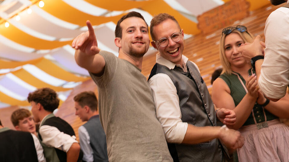 Die Partybilder vom Sonntag, 17. August, aus dem Festzelt Nothaft. Die Partybilder vom Sonntag, 17. August, aus dem Festzelt Nothaft.
