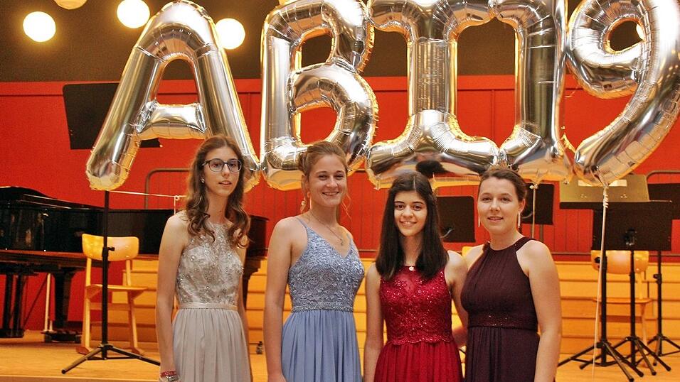 Beste Stimmung auf der Abifeier des Gymnasiums Seligenthal.