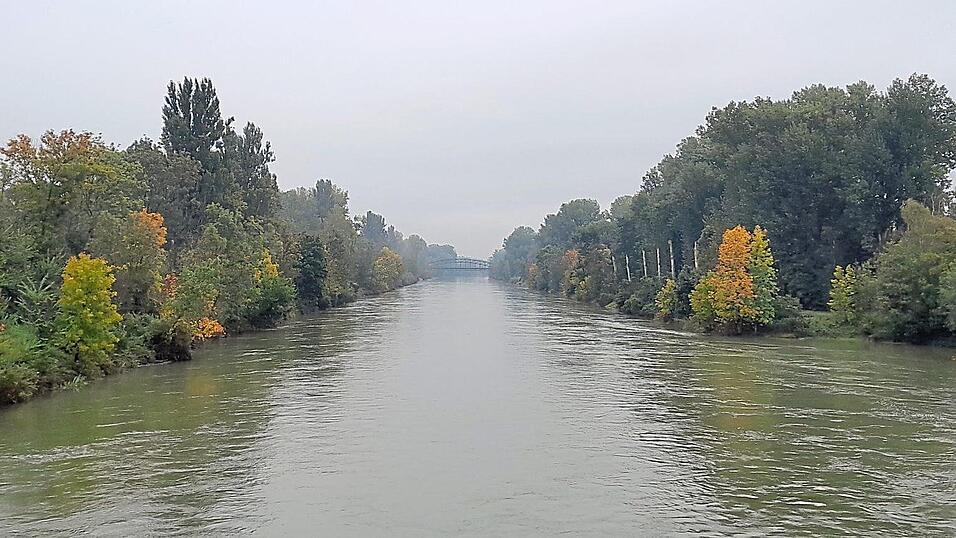 Einmal Bockerlbrücke und zurück: So würde der Fußgängerweg bei einer Vollsperrung aussehen. Einmal Bockerlbrücke und zurück: So würde der Fußgängerweg bei einer Vollsperrung aussehen.