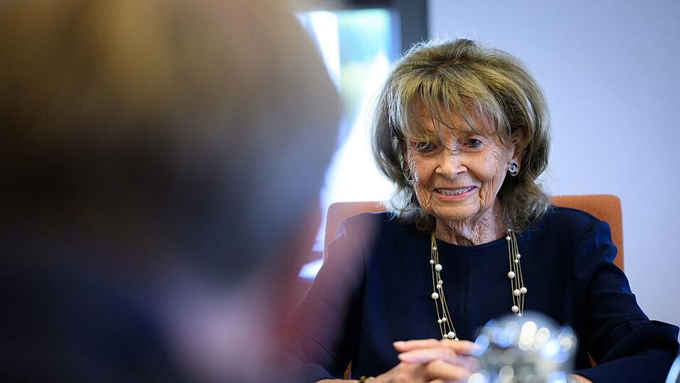 Charlotte Knobloch, Präsidentin der Israelitischen Kultusgemeinde München und Oberbayern, warnt vor einem Berliner Senat mit Linken-Spitzenkandidatin Elif Eralp als Regierende Bürgermeisterin. (Archivbild) Charlotte Knobloch, Präsidentin der Israelitischen Kultusgemeinde München und Oberbayern, warnt vor einem Berliner Senat mit Linken-Spitzenkandidatin Elif Eralp als Regierende Bürgermeisterin. (Archivbild)