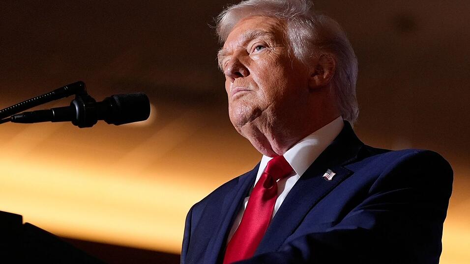 Seit Wochen verschärft Trump den Ton gegenüber Venezuela. Seit Wochen verschärft Trump den Ton gegenüber Venezuela.